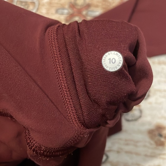 Lululemon Align High Rise Legging Size 10 25” Inseam - Picture 3 of 3